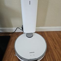 Samsung Jet Bot+ Robot Vacuum with Clean Station