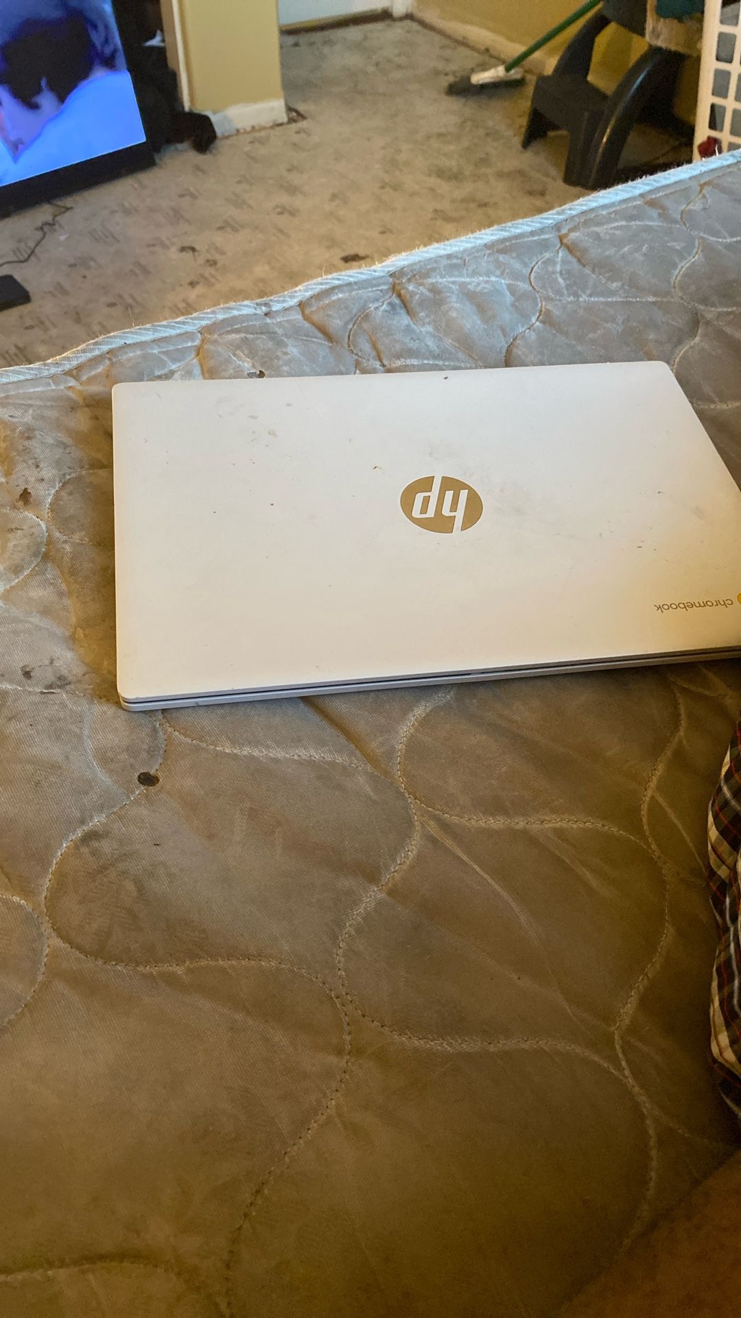 Chromebook $26,000