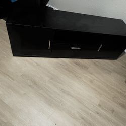 TV STAND UP TO 65 In. 