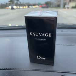 Dior Sauvage Eau De Parfum 