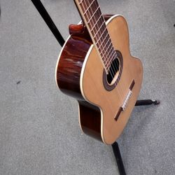 Classic Guitar Sonora 