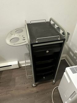 Salon station/cart