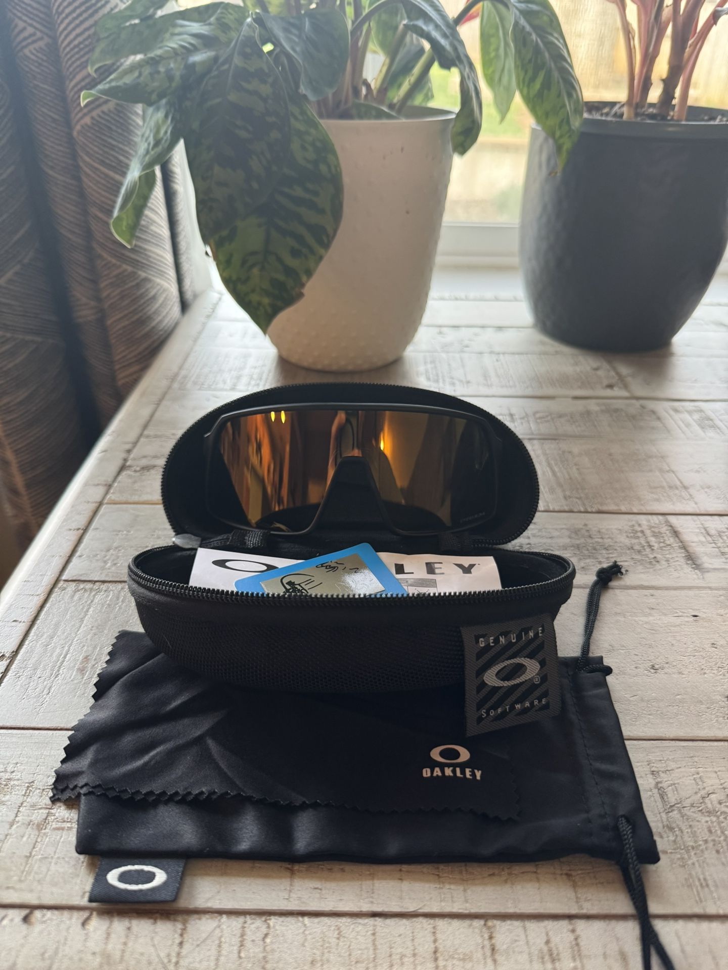 Oakley Sutro 24k lens