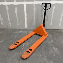 Haul-Master 5,000 lb (2.5 Ton) Pallet Jack – Excellent Working Condition