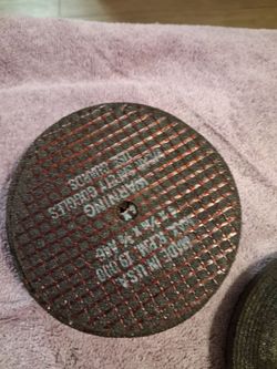 Grinding wheels