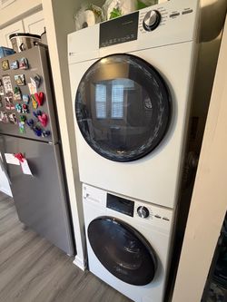 GE Stackable Washer & Dryer — Excellent Condition
