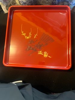 Tray