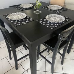 Kitchen Table 