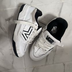 Vans 4.5 men 6 women