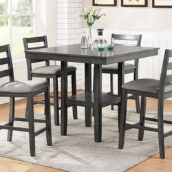 Dining Set/ Financing Available 