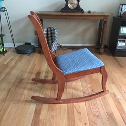 Rocking Chair Vintage Petite Mahogany
