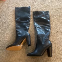 NWOT Express Knee High Boots Size 7