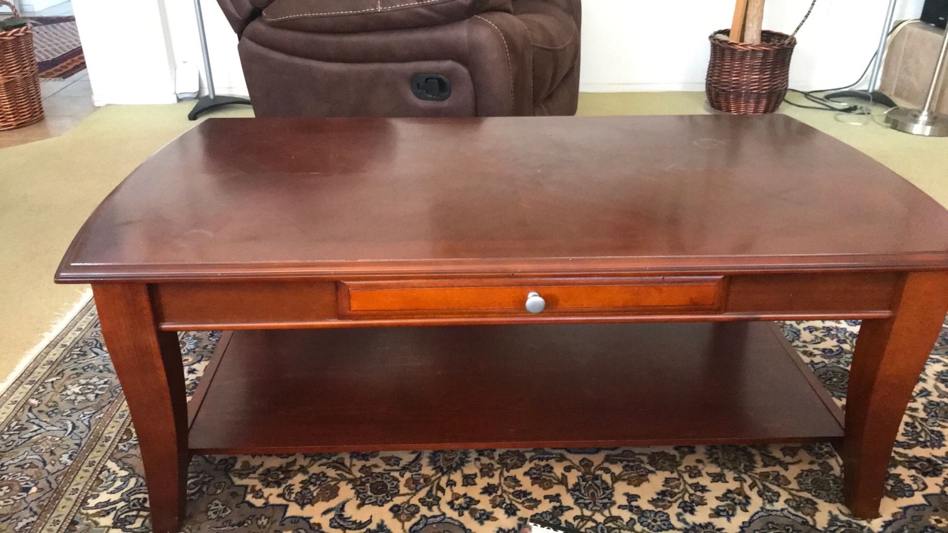 Coffee table for Sale in Los Angeles, CA - OfferUp
