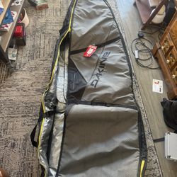 7’6” World Traveler Quad Surfboard Bag With Wheels