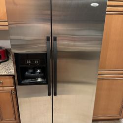 Whirlpool Refrigerator Need Gone Today!