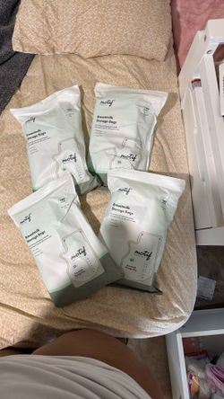 Motor breastmilk storage bags