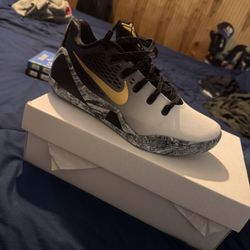 Nike Kobe 9 EM Mambacita