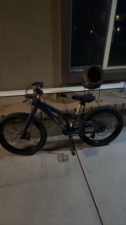 Co.op bike  6-speed kid bike