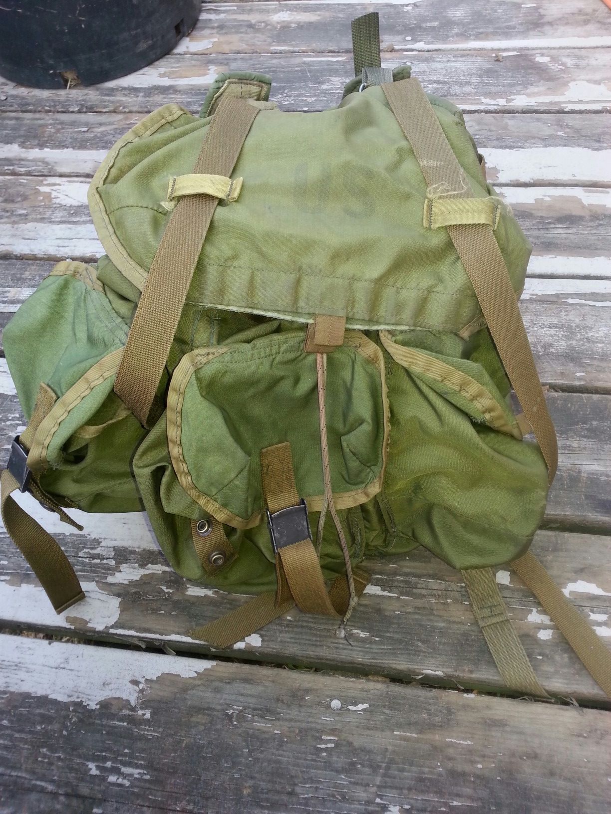 Small Alice pack (Vietnam Era, without frame)