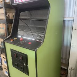 Vintage Arcade Retro Centipede Atari