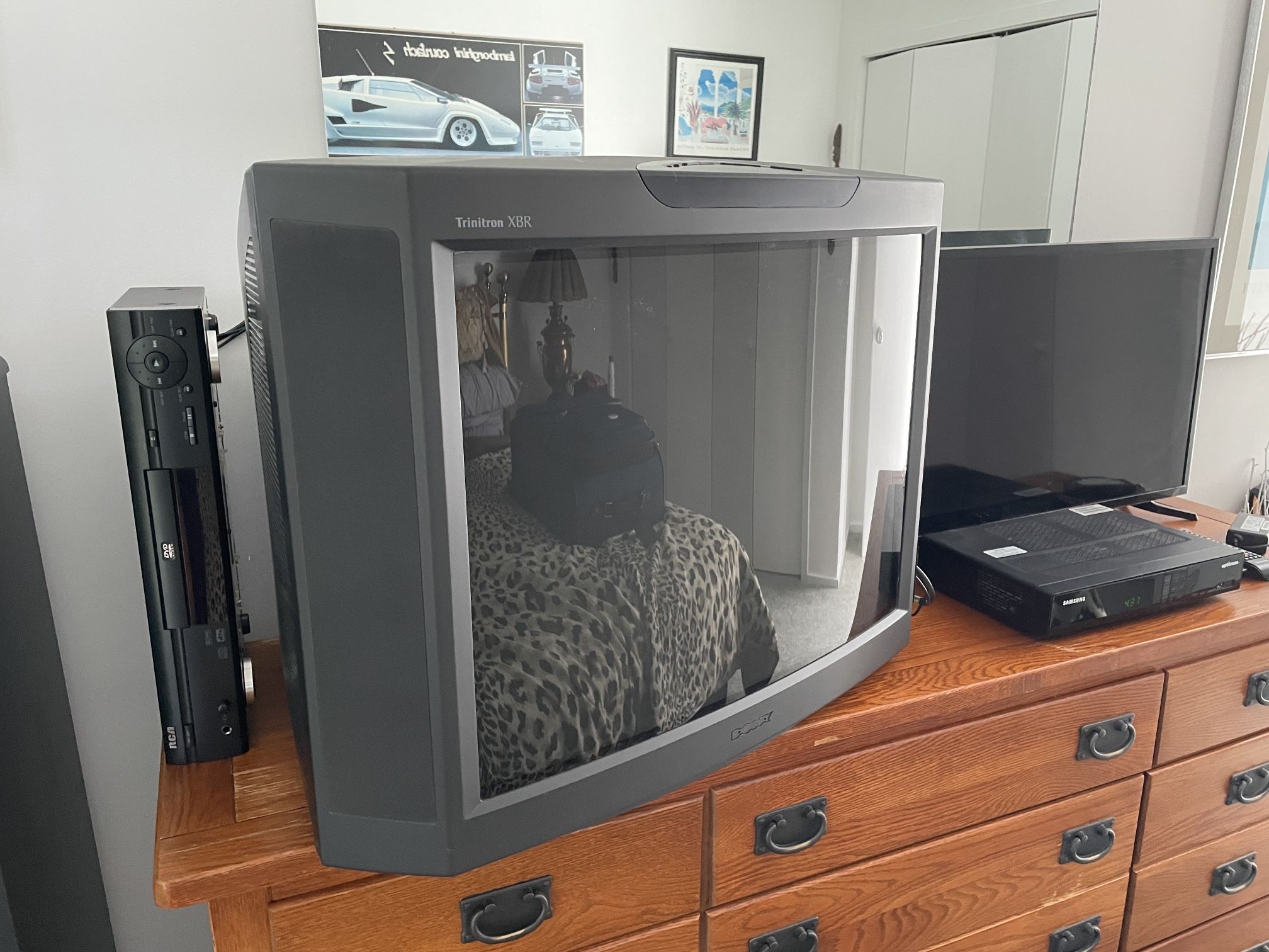 Sony Trinitron 27 Inch CRT TV