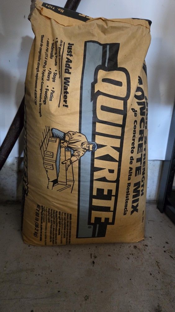 80# Bag of Quikcrete - FREE!