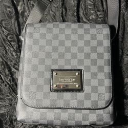Louis Vuitton "Inventeur" Messenger Bag