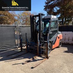 2020 Toyota 8FD40U 8,000lbs. 2-Stage Pneumatic Cab AC/Heat Diesel 4 Way Forklift