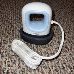 Cricut Mini heat press 