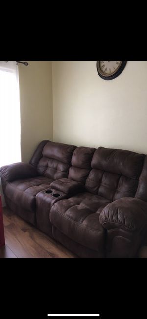 New And Used Recliner Sofa For In Portland Or Offerup