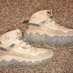 Keen Targhee IV Waterproof Hiking Boot - Women's Size 9