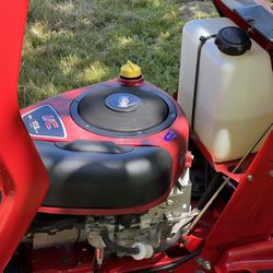 2021 Riding Lawn Mower Tractor 20 HORSE POWER 7 Speed 42” Deck Troy Bilt Pony 