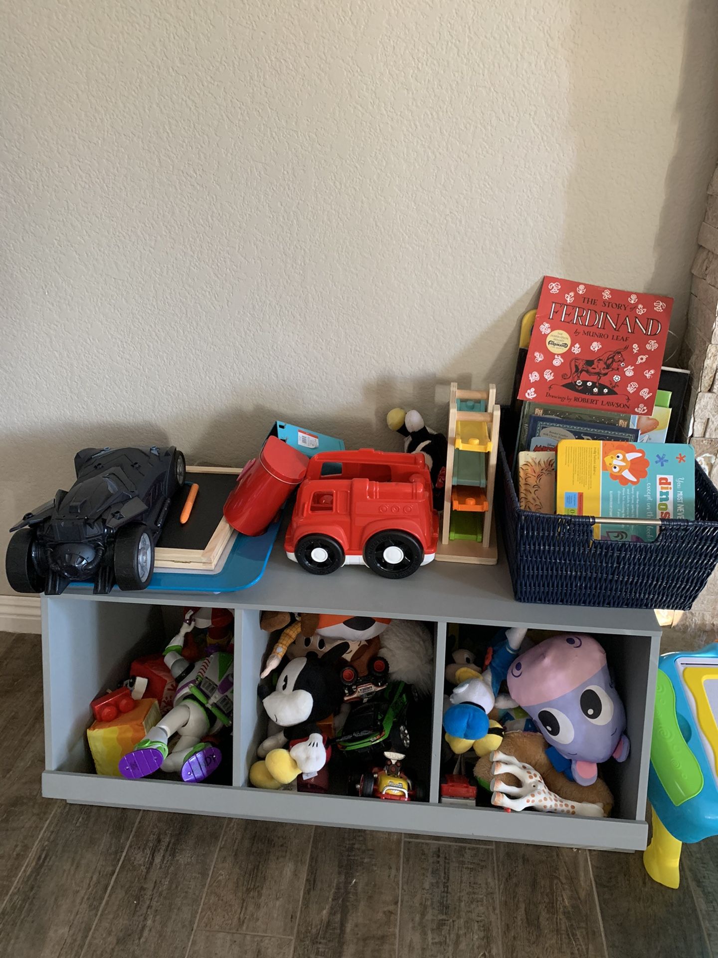 Kids toy storage