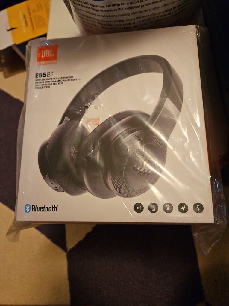 Jbl E55bt