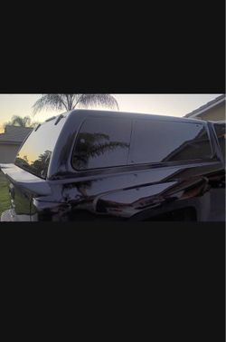 Camper shell