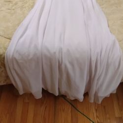 Sleeveless Wedding Gown