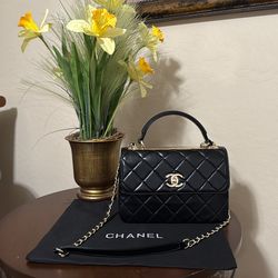 Chanel Coco Handle Flap Bag