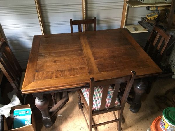 English Pub Table And Chairs Migrant Resource Network