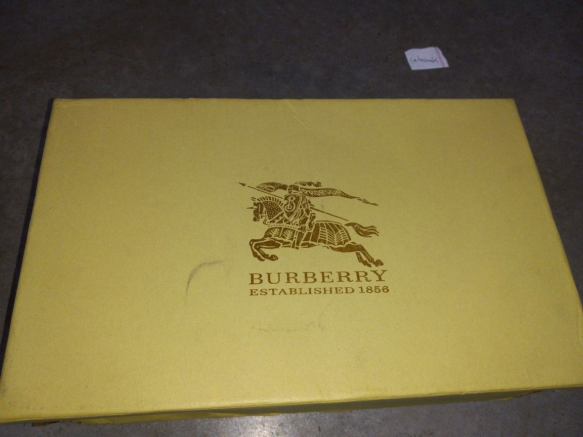 Burberry Shoes