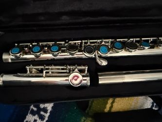 Glory Closed Hole C Flute With Case