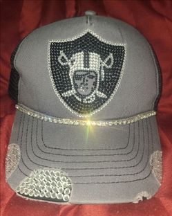 Raider bling Trucker hat