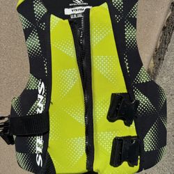 FREE STEARNS YOUTH LIFE JACKET 50-90#