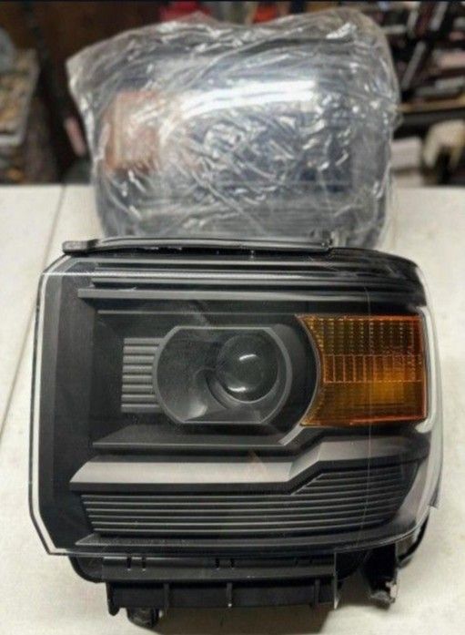 14-15 Gmc Sierra 15-17 Sierra 2500 And 3500 Projector Headlights Luces Focos Micas Faros Faroles Headlamps