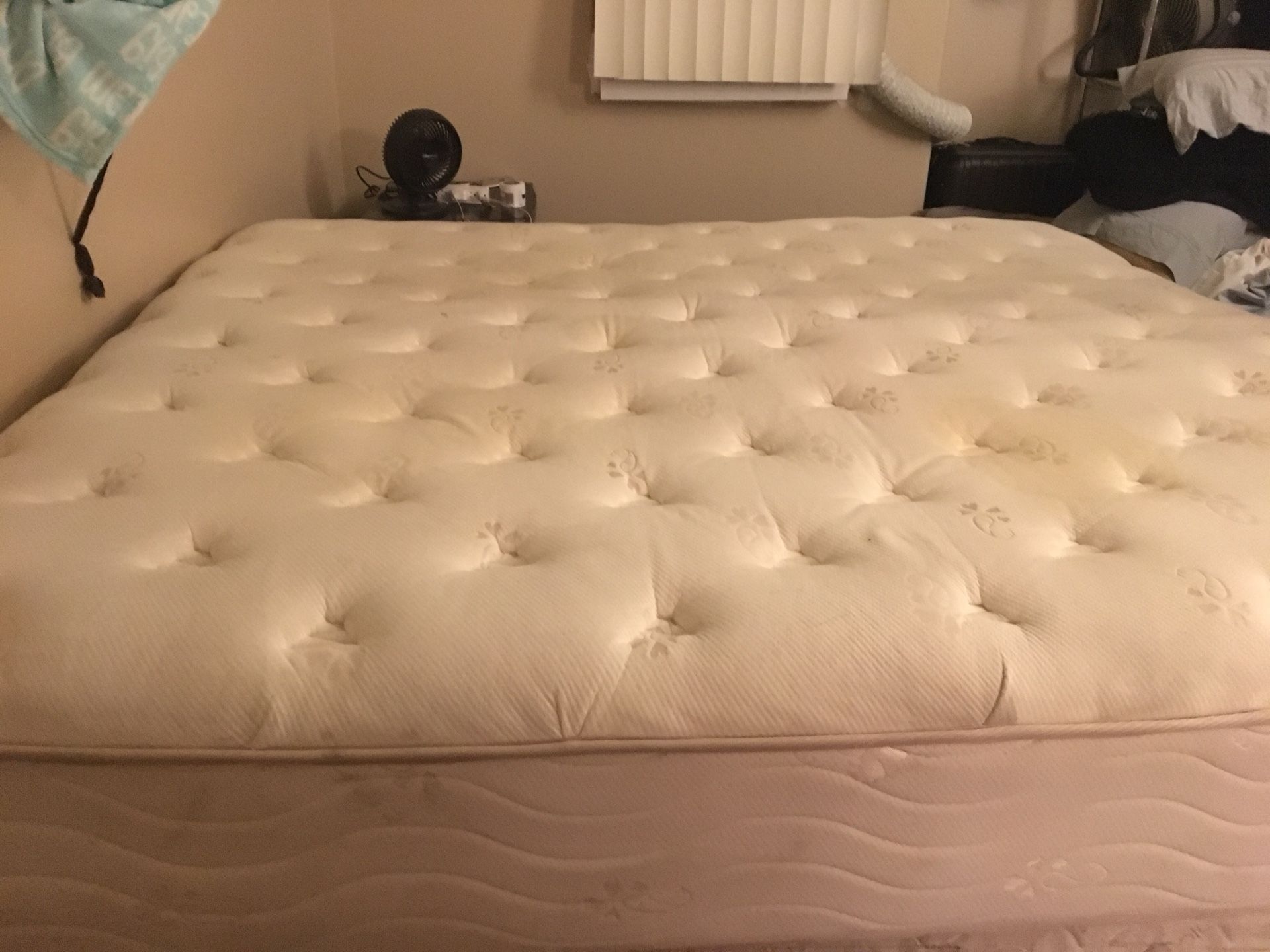 Pure touch Luxury latex king mattress