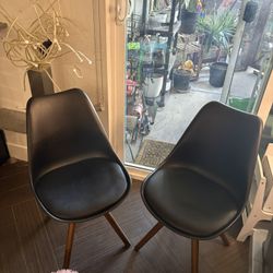Set Of 2 Black Chairs