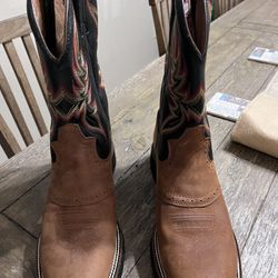 Justin Boots  Size 12D  Saddle Color