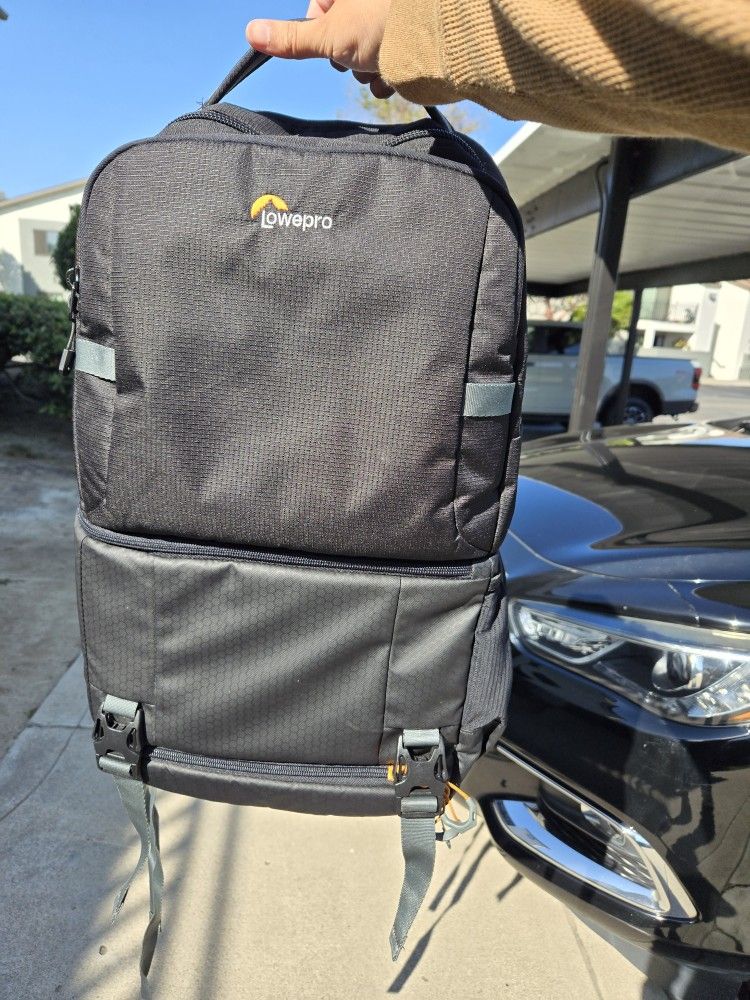 Lowepro Fastpack BP 250 AW II
