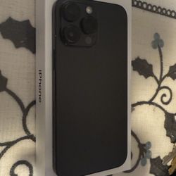 iPhone 14 Pro Max $600
