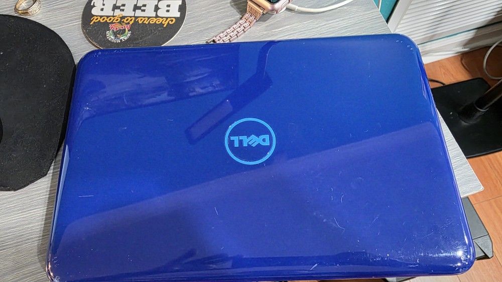 Basic DELL LAPTOP