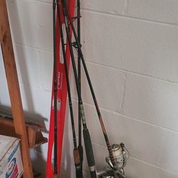 7 Fishing Rods (7 Total), Reels & 3 Bait Filled Tackle Boxes